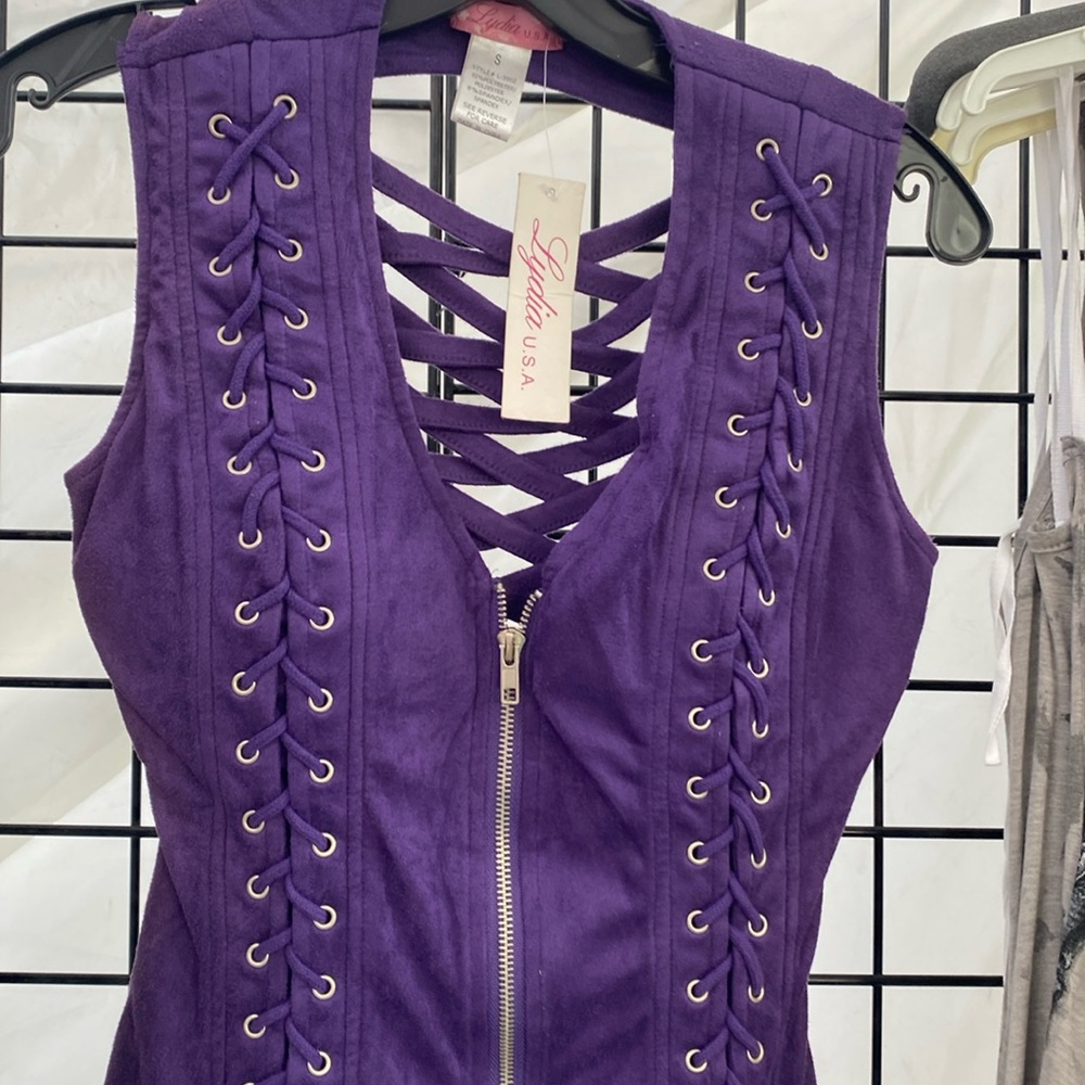 NWT purple zip up corset top